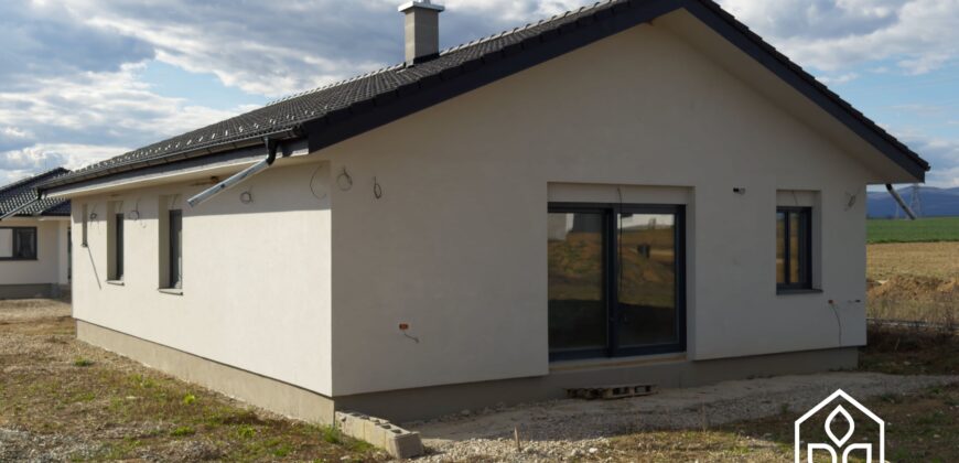 Novostavba bungalov – Cestice